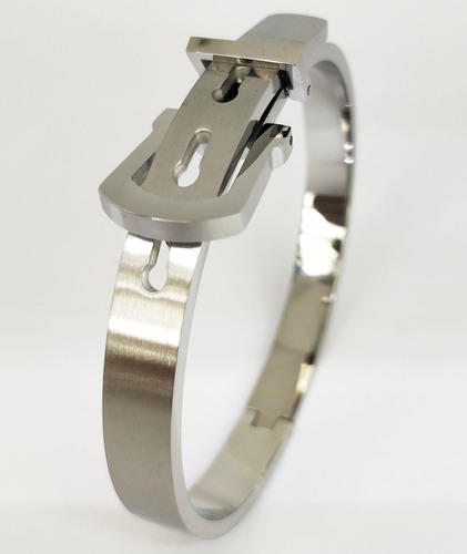 Korean-style European and American men's belt buckle bracelet, multi-color available titanium steel bracelet, stainless steel belt buckle bracelet wholesale