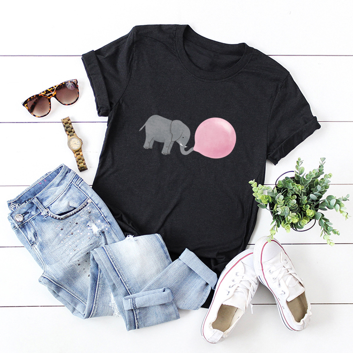 Camisetas de mujer Cómodo elefante lindo de manga corta al por mayor NSSN319