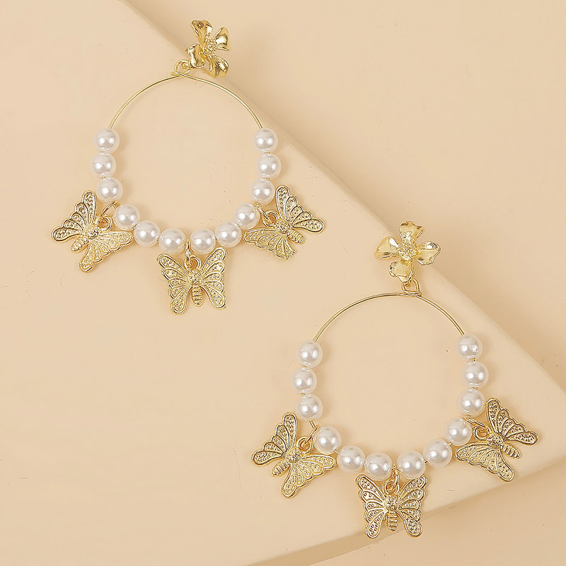 Personality Handmade Pearl Butterfly Earrings Popular Trend Insect Earrings Jewelry Wholesale Nihaojewelry display picture 3