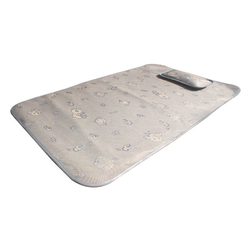 Baby Ice Silk small mat children's summer mat for kindergarten children's bed summer cool straw mat baby rattan mat cheap