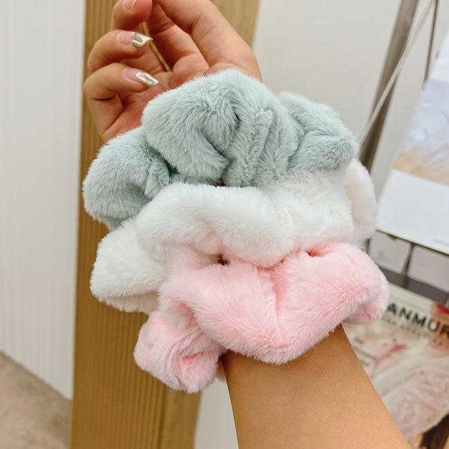 New Plush Pig Large Intestine  Boutique Korean Large Hair Scrunchies Wholesale display picture 3