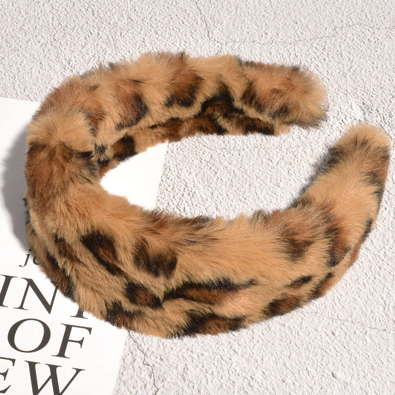 Leopard Print Retro Plush Headband display picture 8