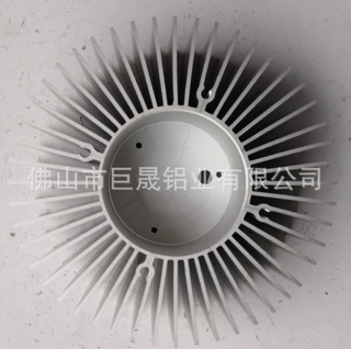 铝太阳花散热器油压加工 高功率散热器挤压 薄齿太阳花散热器