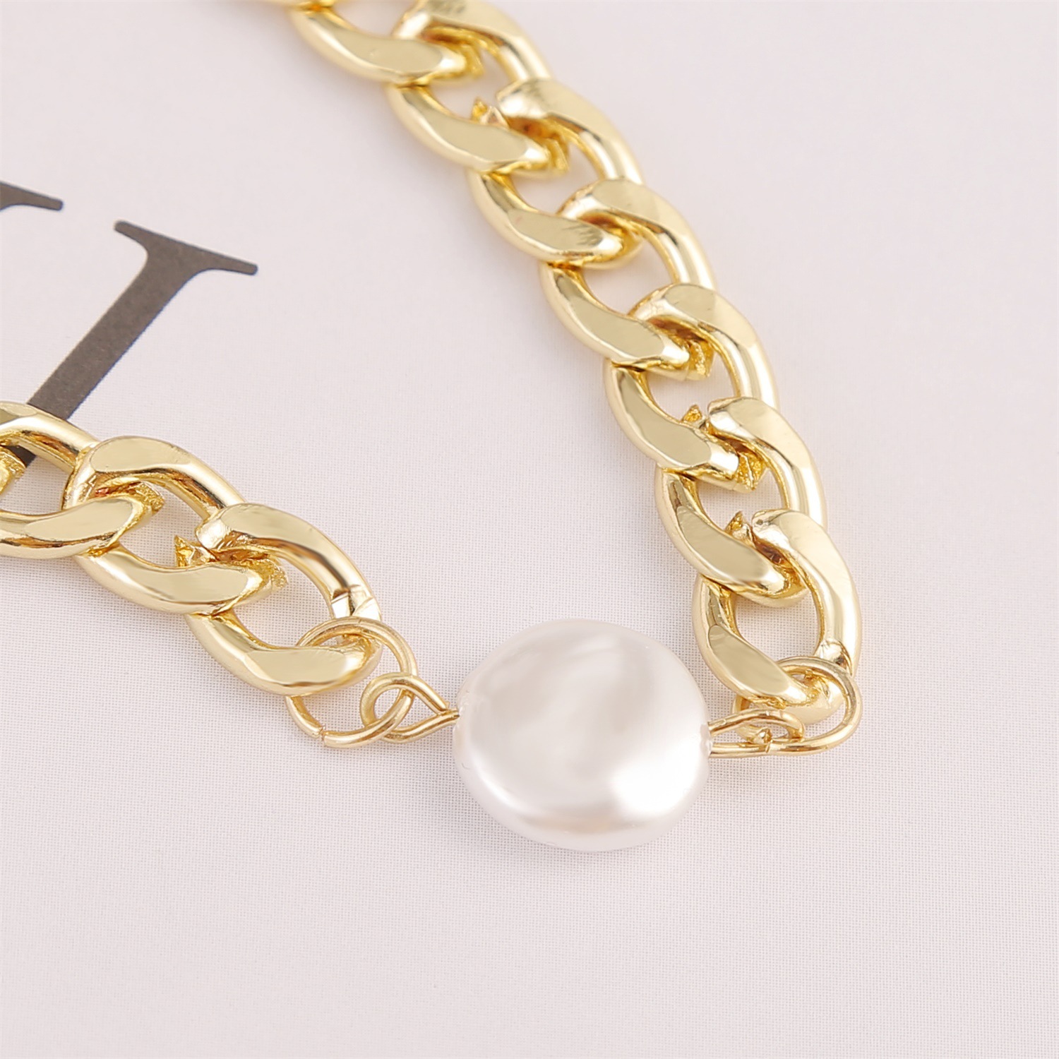 New Fashion Simple Chain Retro Pearl Coin Necklace Bracelet Set Wholesale display picture 4