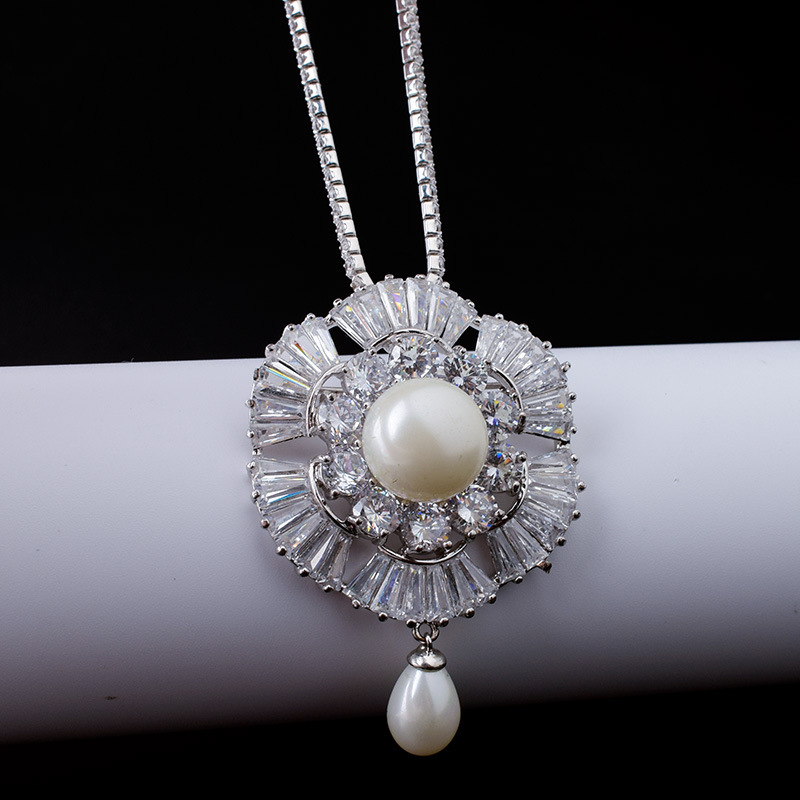 微镶锆石胸花仿贝花朵珍珠丝巾别针毛衣链坠子两用高级气质胸针女