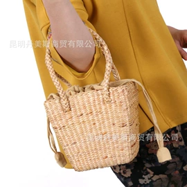 成人帽;耳环;女士单肩包