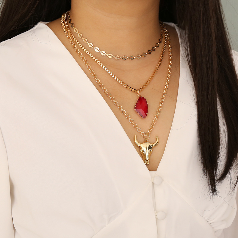 Red Crystal Bull Head Multi-layer Necklace display picture 1