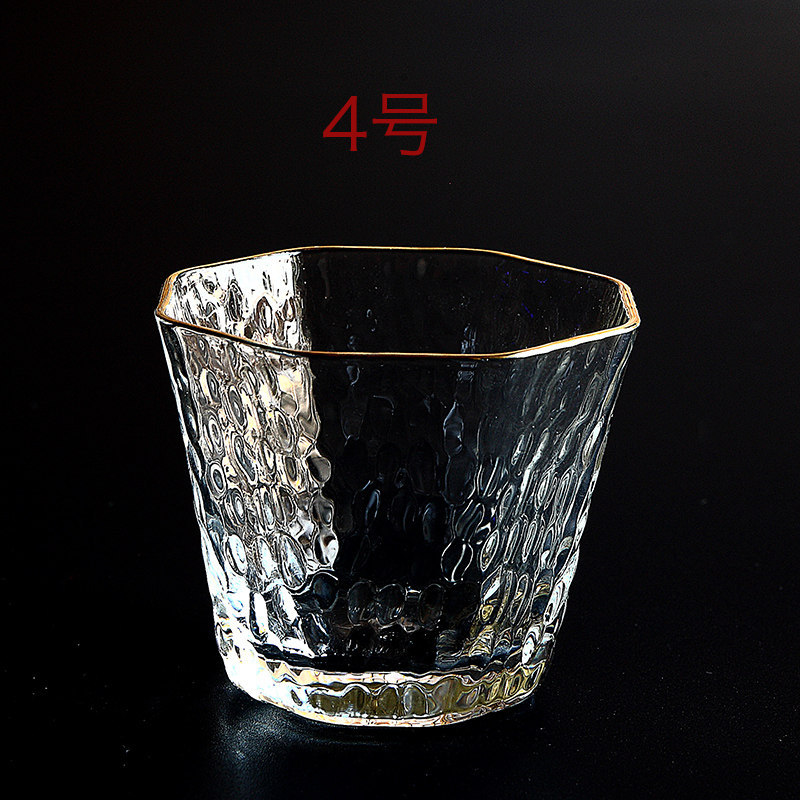 프놈펜 유리 No. 4