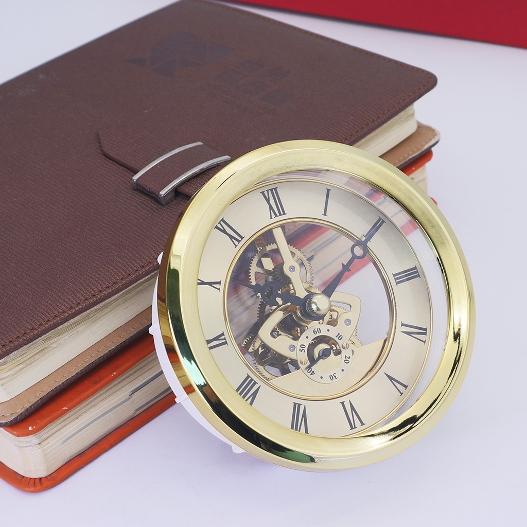 Artesanía movimiento incrustado Metal Gear hora accesorios diámetro 103mm perspectiva reloj cabeza movimiento