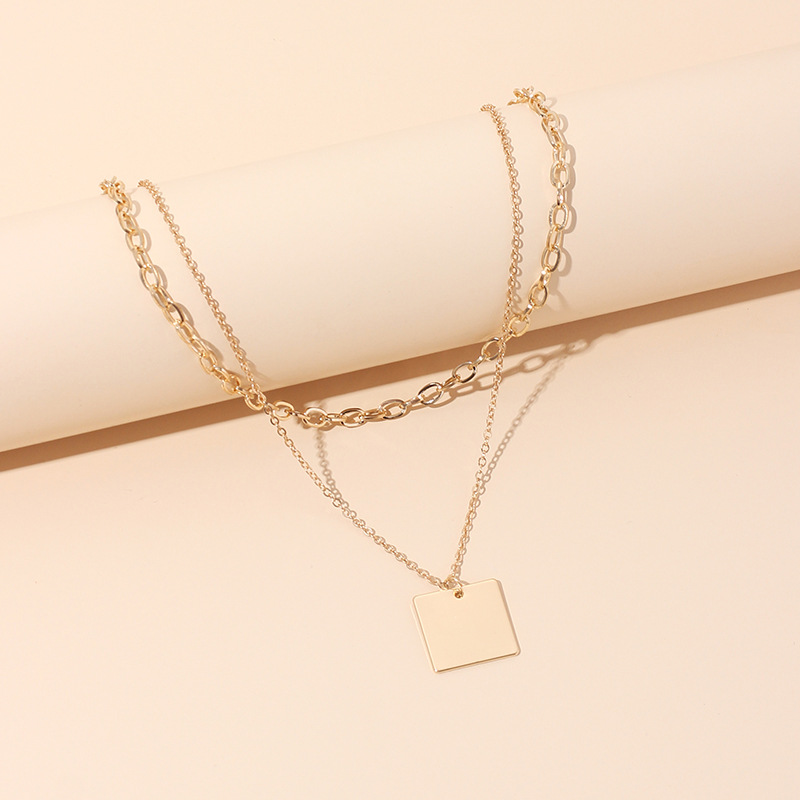 13g Weight Necklace Classification Wedding, Travel Occasion Women'S Gender Fashion Style Gold Color Geometric Golden Glossy Multi-layer Necklace 1