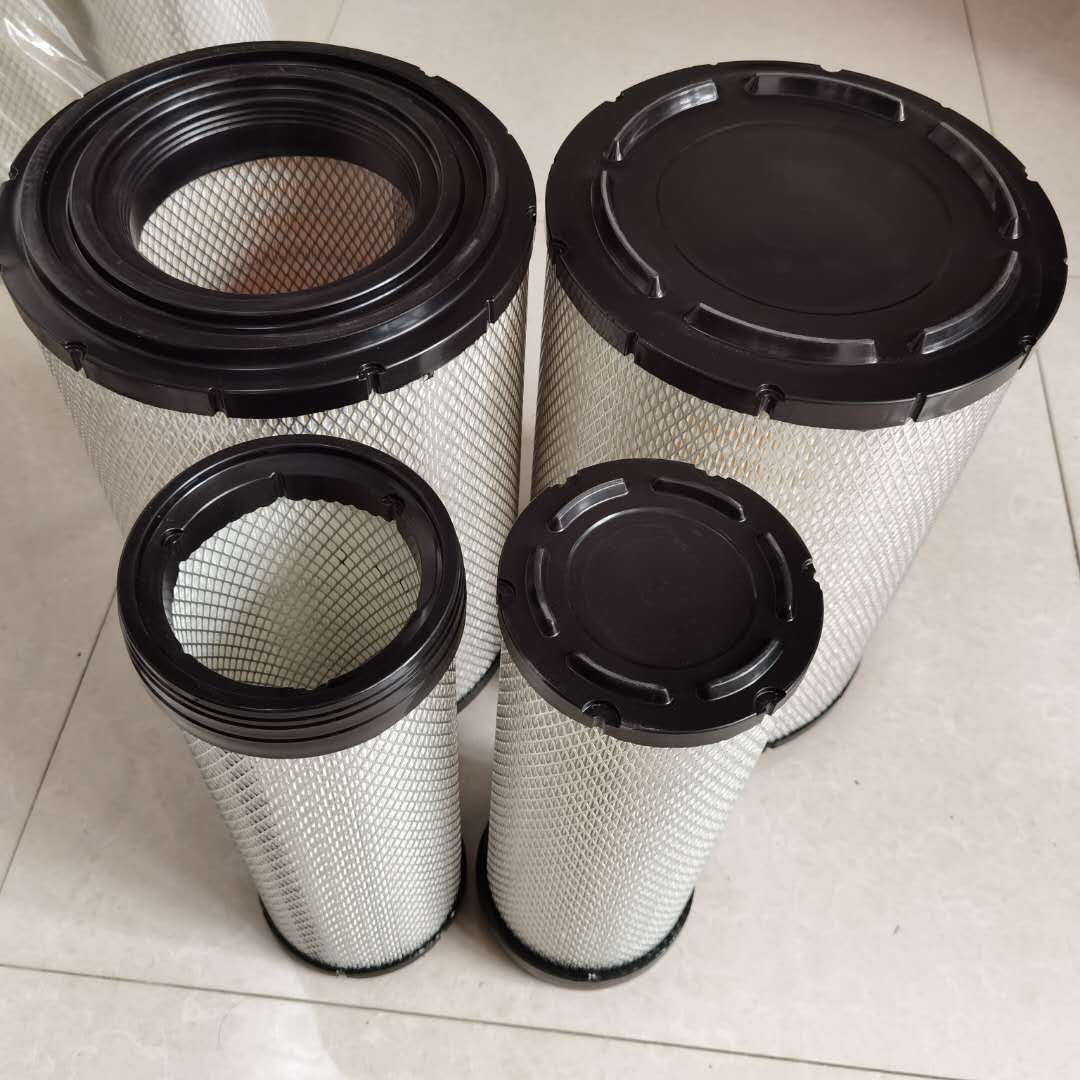 17195127673_407078042