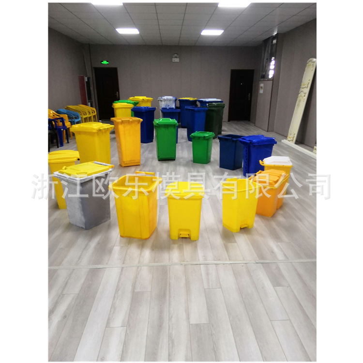 BA100EAC51CC353DD5682BDB92D588