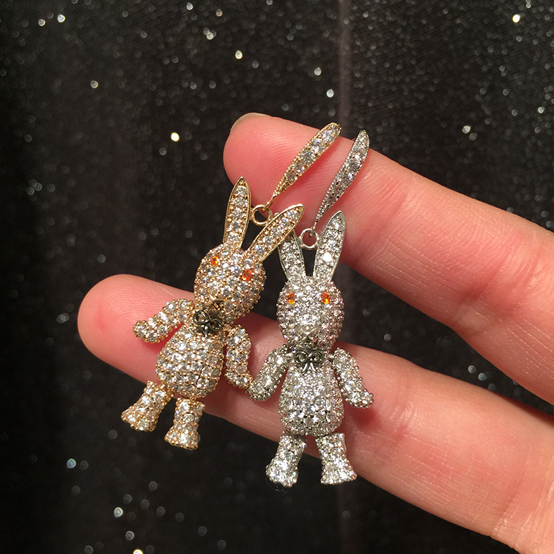 Rabbit Earrings Female Cute Big Ear Earrings S925 Silver Needle Luxury Micro Inlaid Zircon Round Face Earrings display picture 1