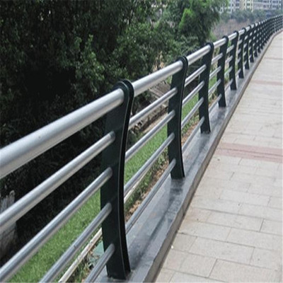 生产定制河道景观安全隔离防护桥梁护栏不锈钢复合管桥梁防撞护栏