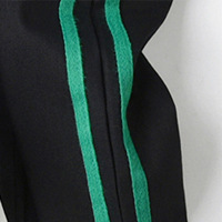 Черный с зелеными полосками