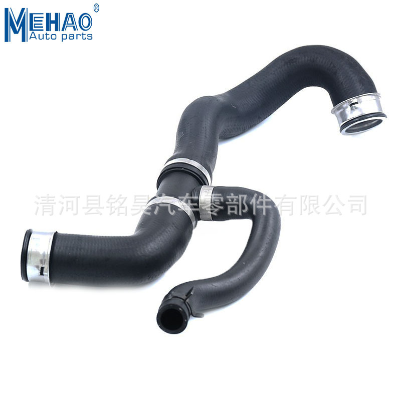 81963010677 Manka camión tubería de agua tanque de agua radiador tubo de goma 81.96301.0677 manguera EPDM