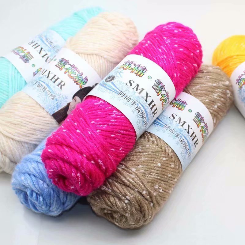 新品雪花绒手编钩针围巾线粗毛线 宝宝毛衣线情人棉厂家批发