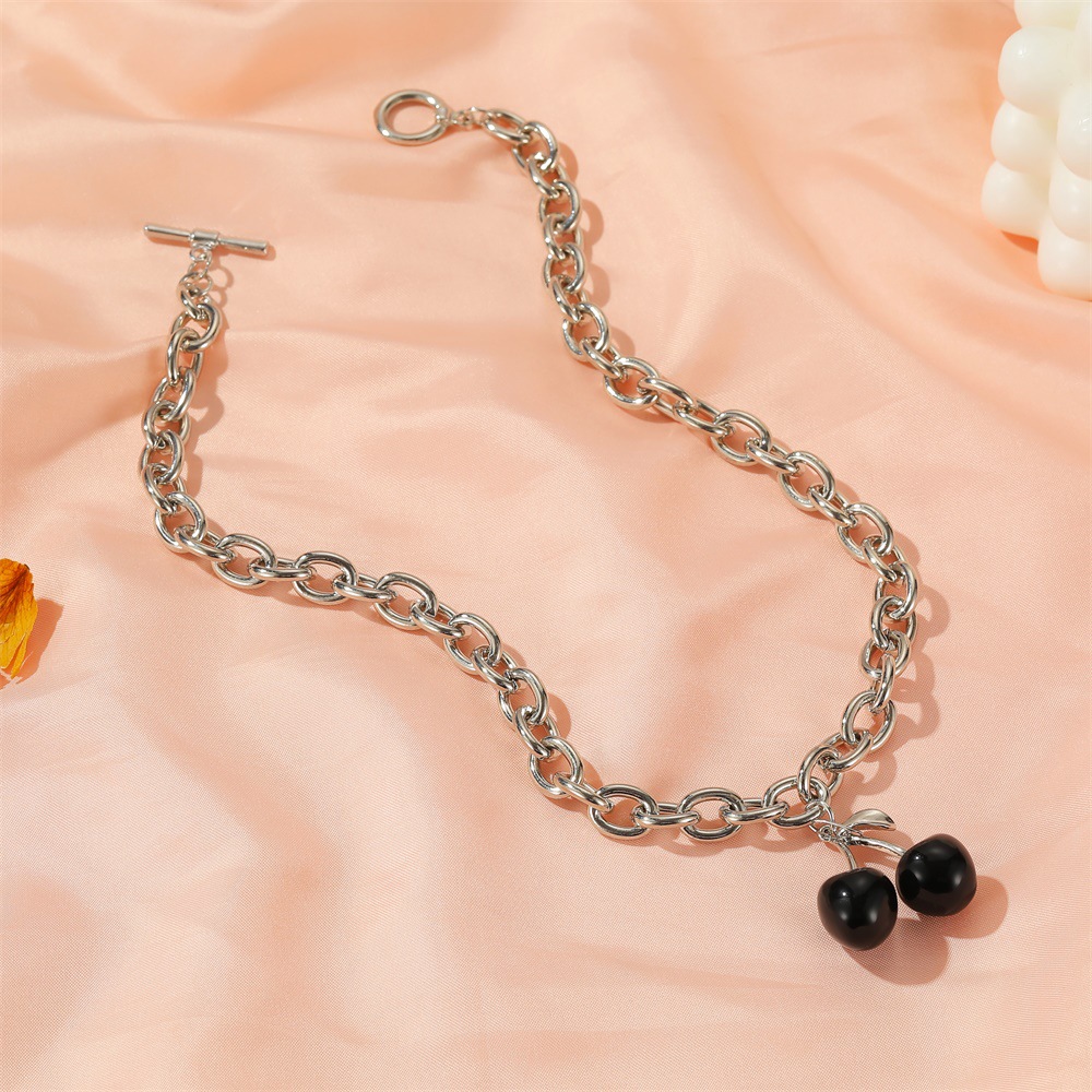 Korean Black Cherry Fashion Thick Chain Word Buckle Simple Fruit Alloy Choker display picture 5