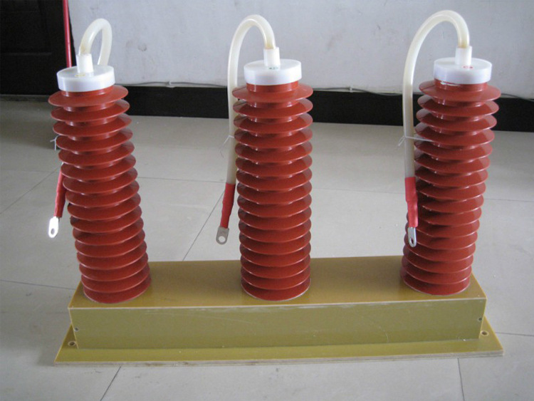 35KV过电压保护器4
