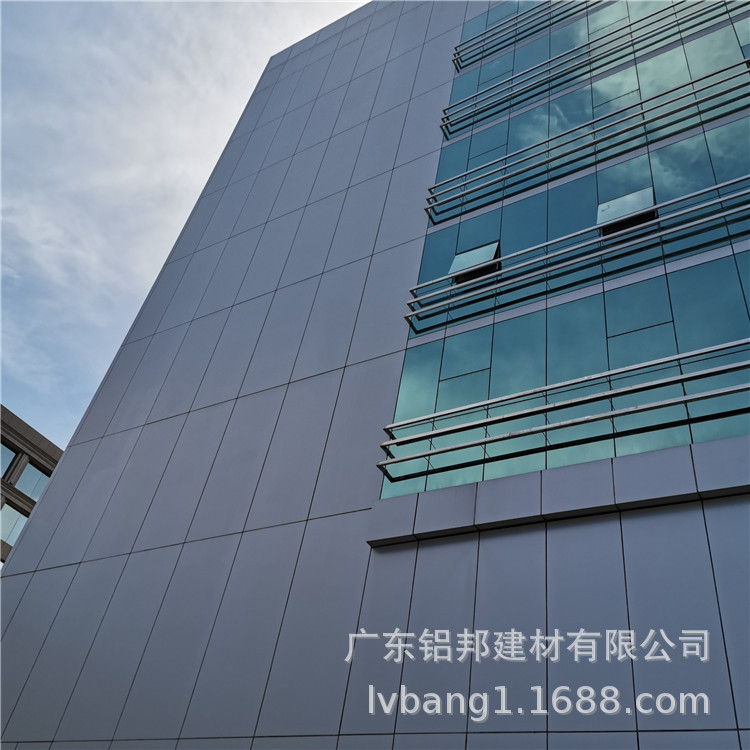 幕墙铝单板412.jpg
