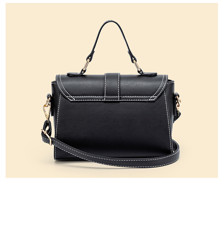 New Women's Shoulder Bag Fashion Messenger Pu Bag Female Trend Small Square Bag display picture 5