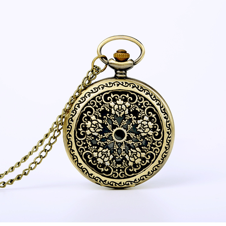 European-style retro pocket watch large five gold flower back embossed bronze thin chain pocket watch 8076