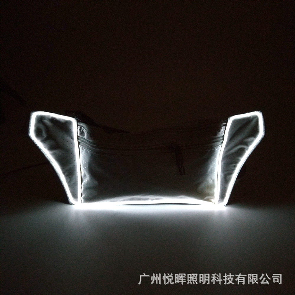 白色.jpg