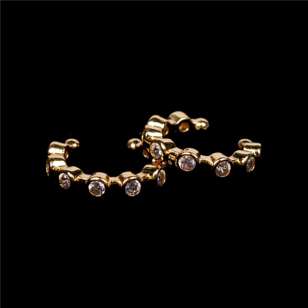 Fashion Earrings Micro-inlaid Zircon C Type Non-pierced Copper Earrings For Women Jewelry Wholesale Nihaojewelry display picture 8