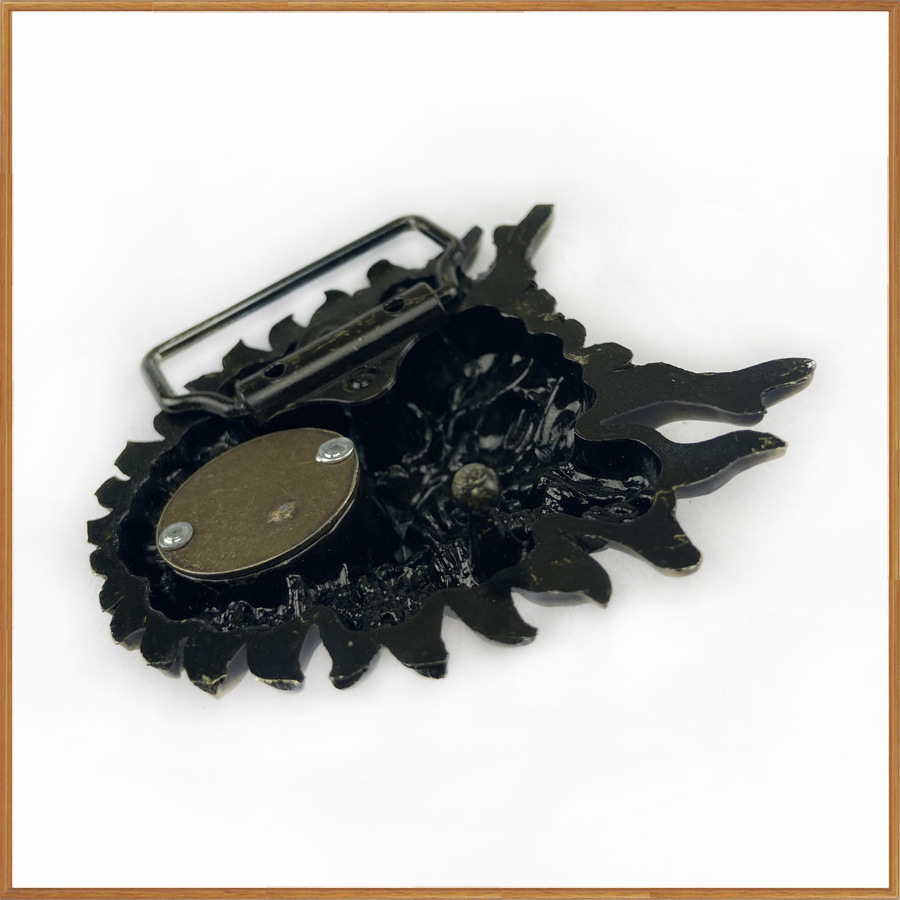 Dragon Head Belt Buckle measurements and detail photo 6