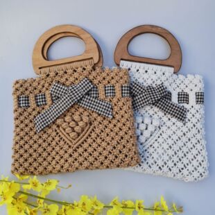 2020 New Arrival Bamboo and Rattan Cotton Thread Rope Mesh Buckle Bag Hollow Glaid Bow Straw Bag Urban Casual Women's Bag