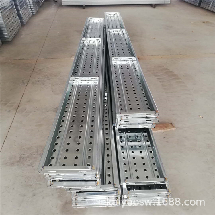 A shipbuilding plant HDG Springboard construction site Scaffolding Springboard Scaffolding Hand Hooks Springboard