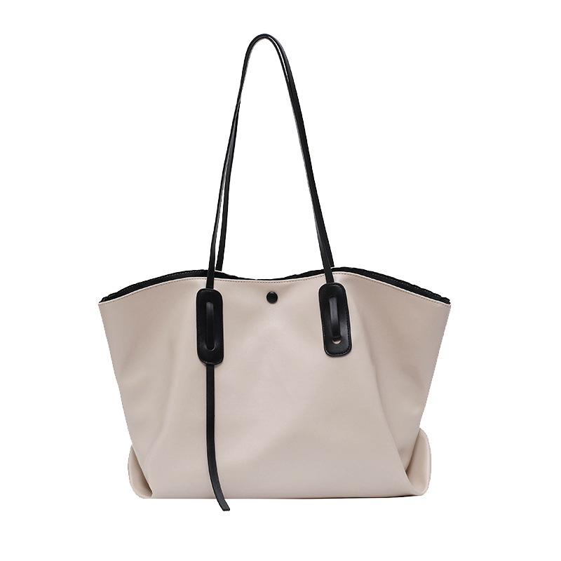 Soft-faced One-shoulder Women's New Autumn Tide Korean Large-capacity Simple Fashion Tote Handbag display picture 3