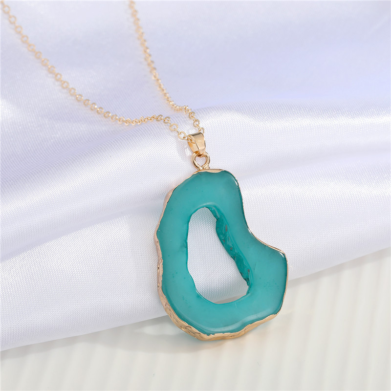 New Exaggerated Personality Irregular Hollow Resin Necklace display picture 8