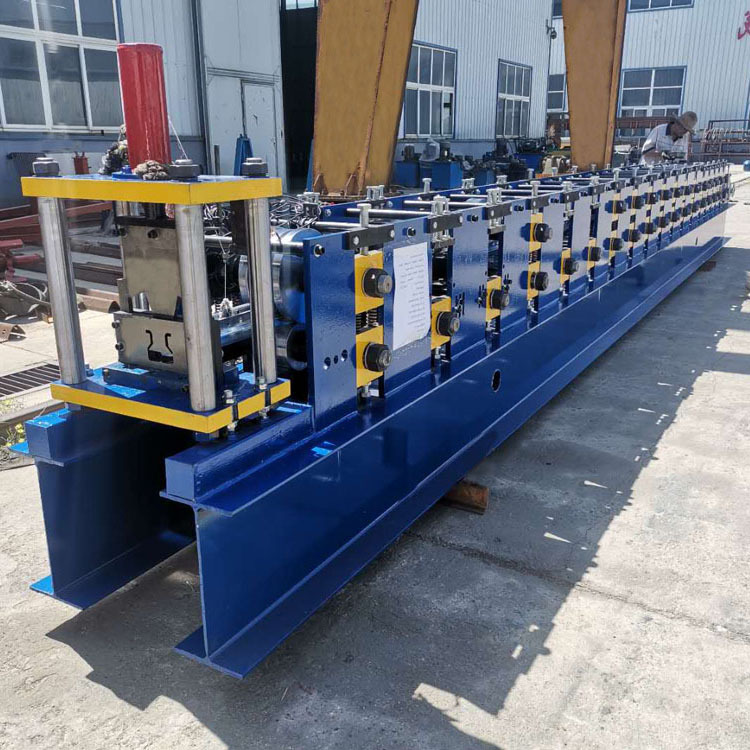 全自动太阳能支架设备抗震支架冷弯成型设备压瓦机械制造厂家