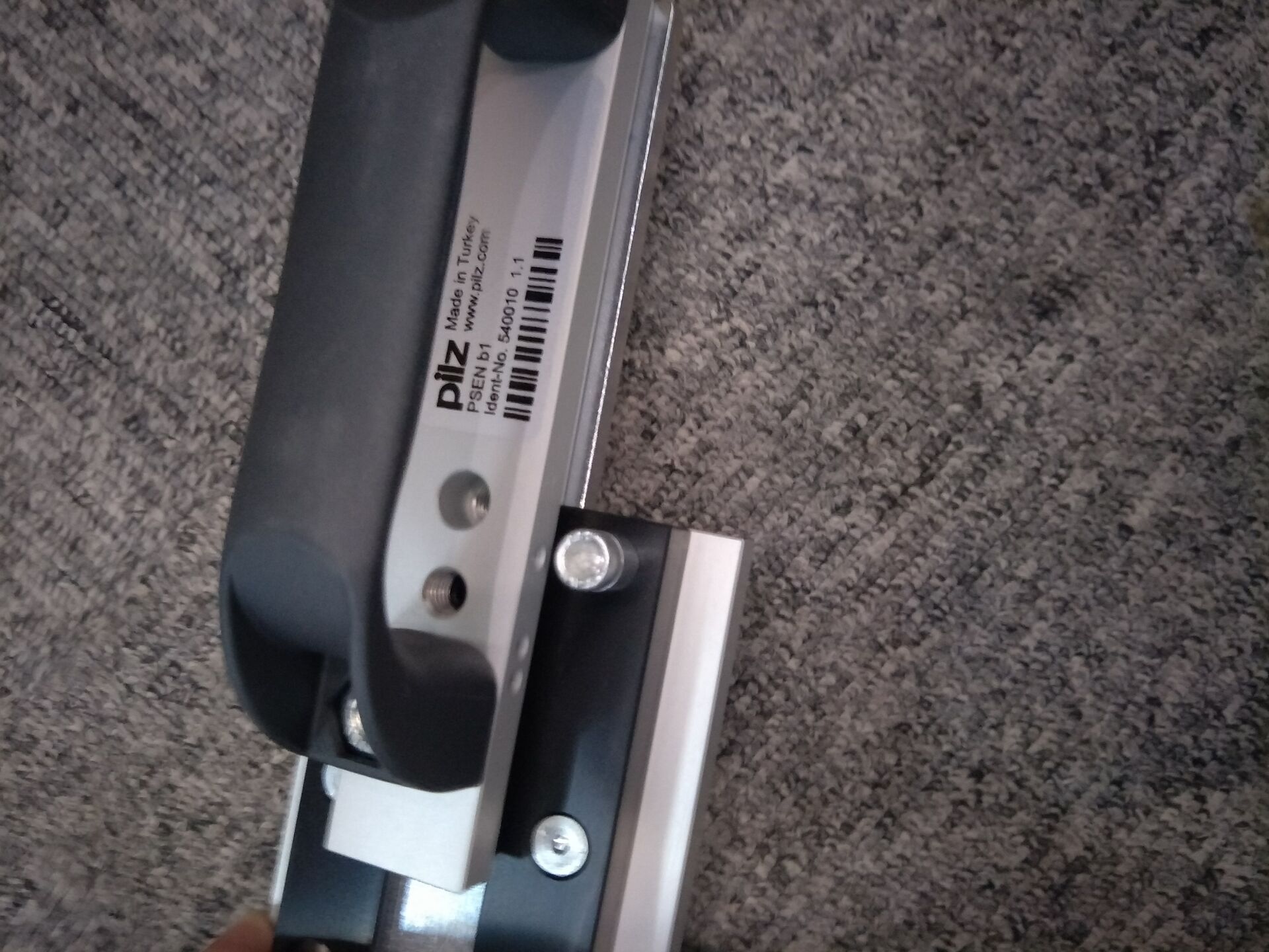 PILZ皮尔兹630298 PSEN op cable axial M12 5-pole 20m