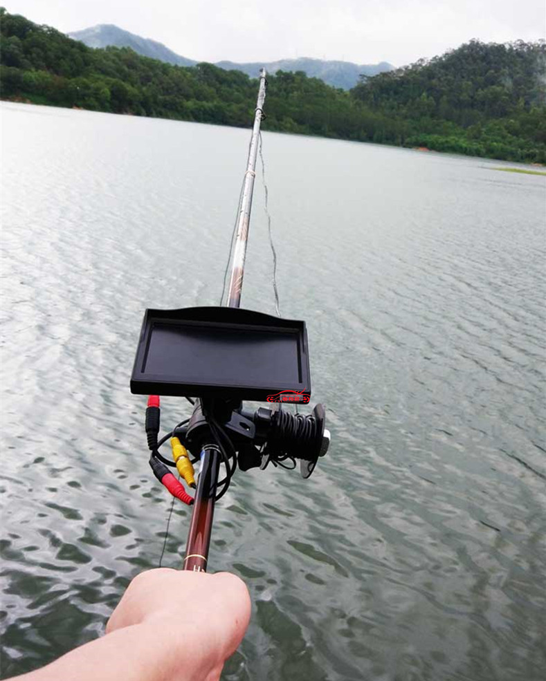 Cross-border high-definition 5-inch car display two-way input reversing priority reversing image display rear view system