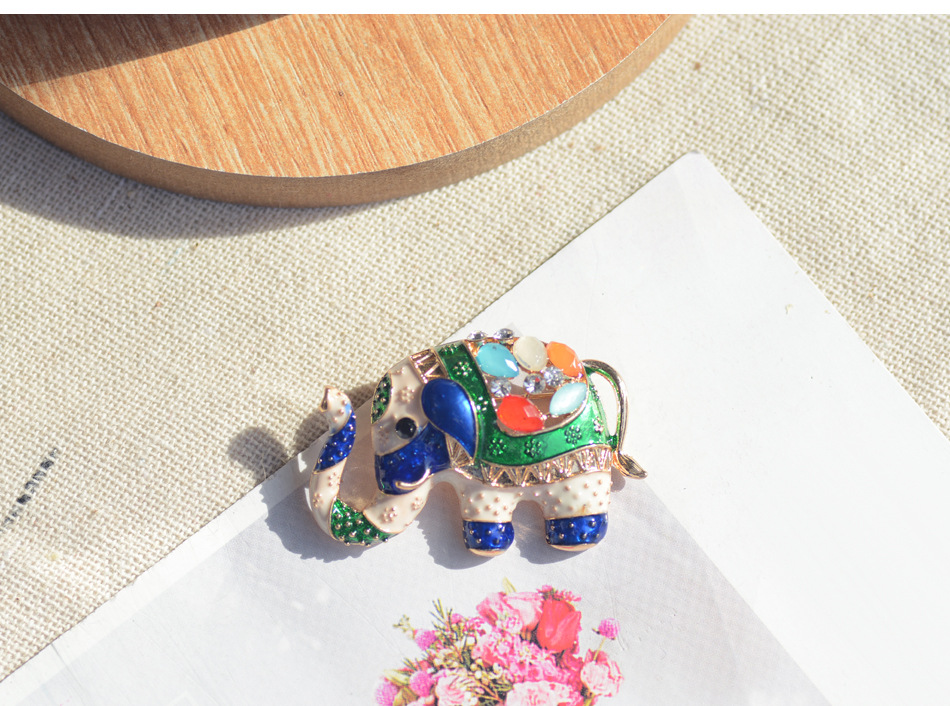Unisex Gender Plating, Inlay Design Fashion Style Fashion Pin Elephant Alloy Plating Inlay Rhinestones Unisex Brooches