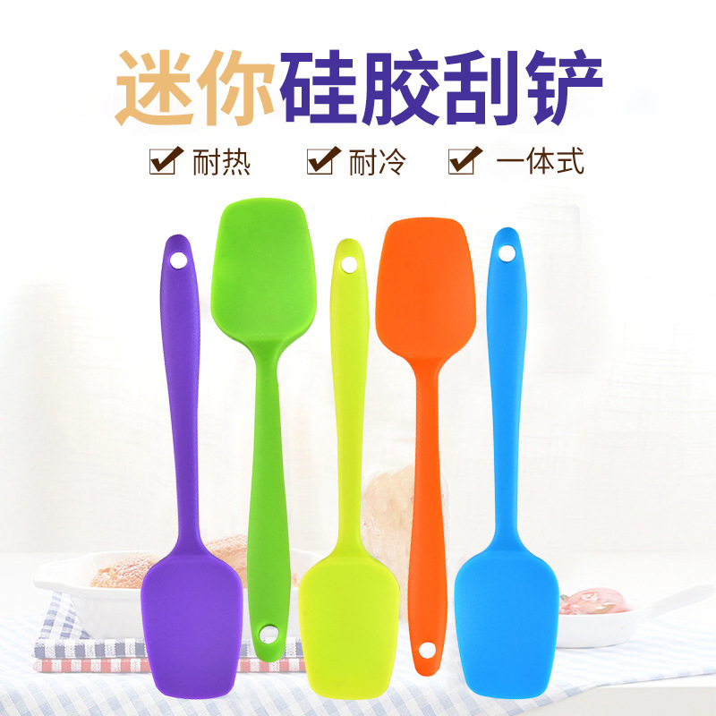 Small silicone cream scraper