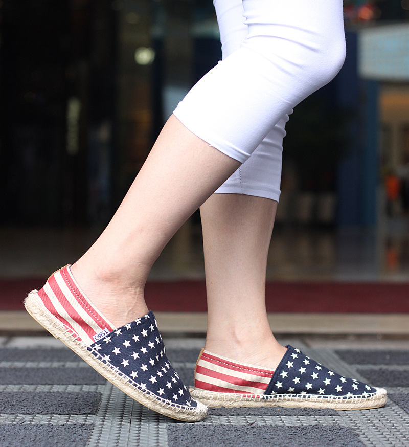 Fashionable breathable straw sneakers