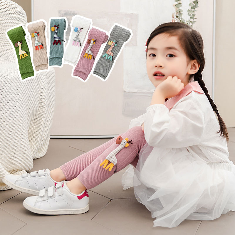 Girls' leggings 2022 Spring and Autumn Korean cartoon double needle children's pantyhose wearing girl baby student pantyhose