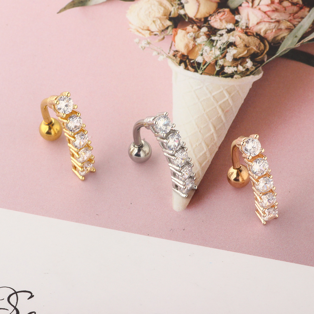 Pointed titanium steel lip stud product view