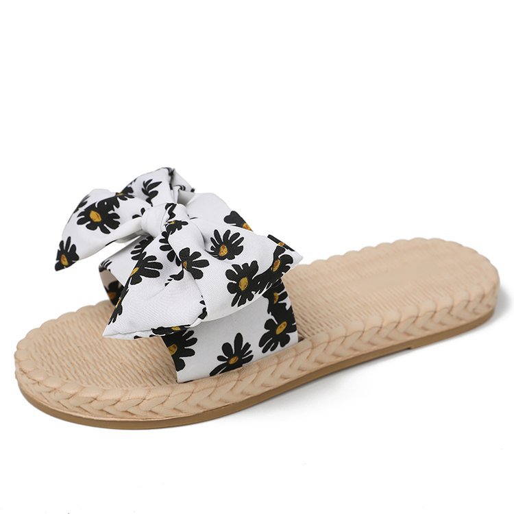 Japanese Slippers Women New All-Match Casual Sandals Vacation Sandals