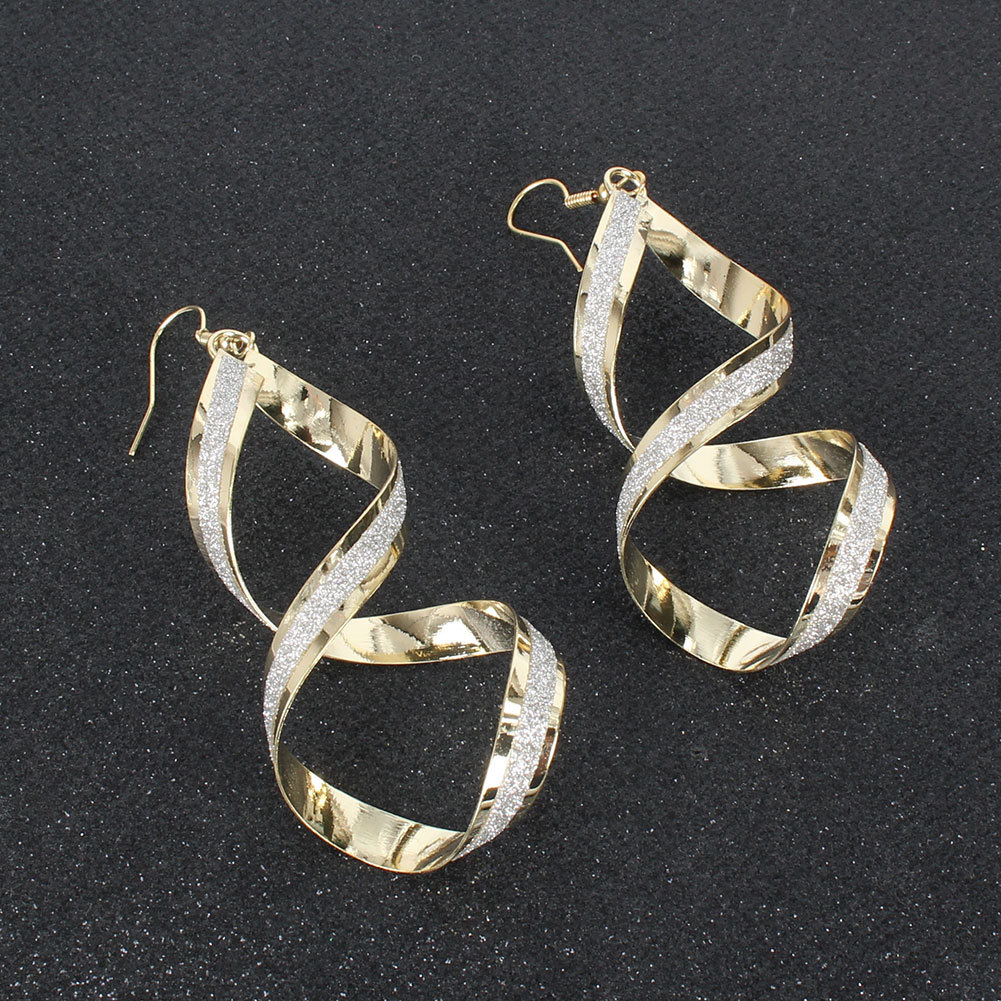 Fashion Geometric Spiral Cross-border Wild Earrings Ladies Personality Wild Retro Earrings Wholesale Nihaojewelry display picture 4