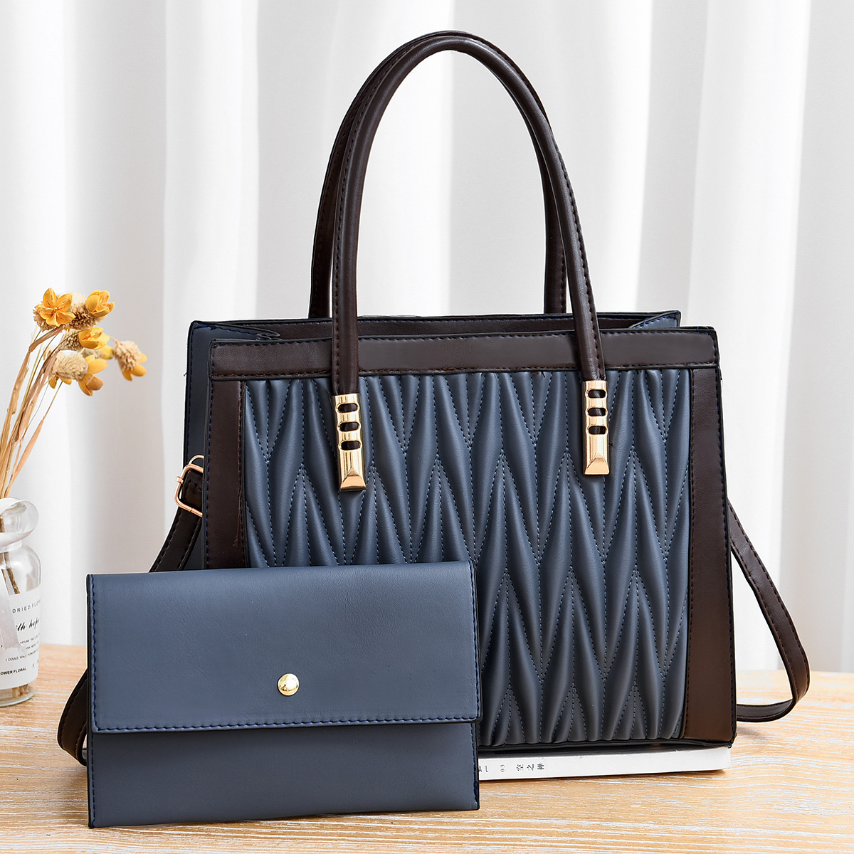 Women's Bags Casual Fashion Lingge Picture-in-Long Bag Crossbody Shoulder Handbag
