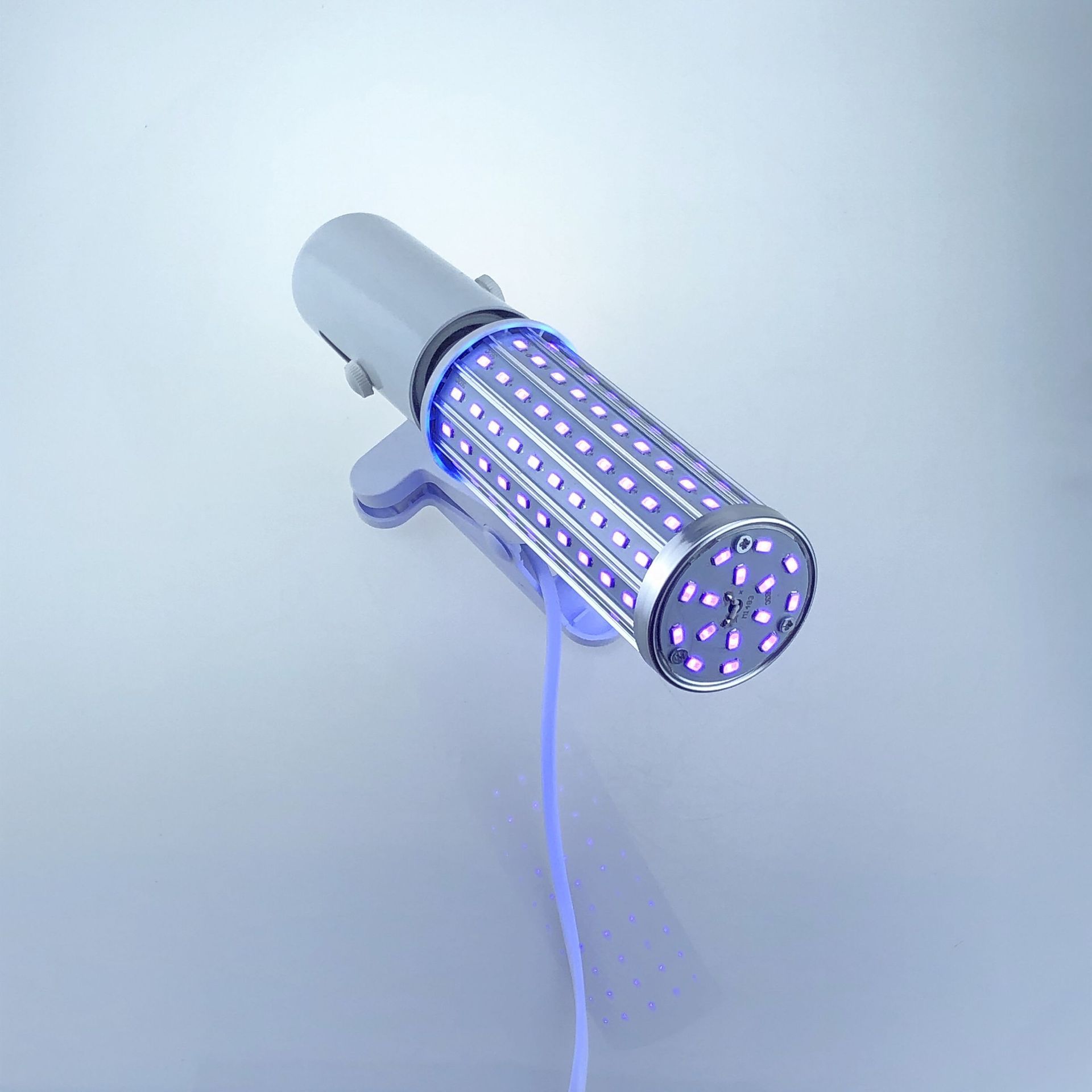 E27 LED紫外线消毒灯家用uv-a杀菌灯除螨灭菌紫光灯 卧室办公室