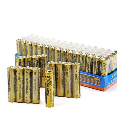 厂价直供光明7号电池 R03AAA碳性干电池7号 摇控器闹钟干电池批发