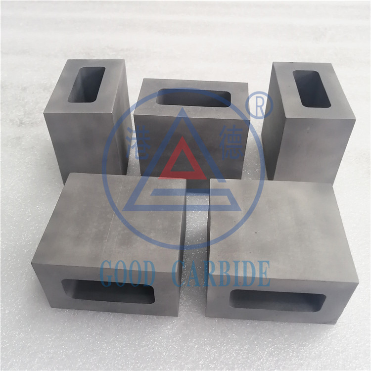 ���Բ��Ϸ�ĩӲ�ʺϽ����ģ�������޴�Ӳ�ʺϽ�ģ��