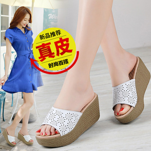 ����ЬŮ�⴩����ļ��¿���Ƥ¶ֺ�ɸ���Ь�U�Օr��ɳ��ЬŮ�¸�