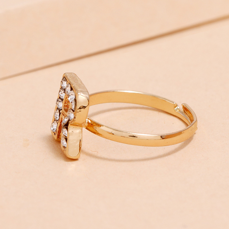 Korean Fashion All-match Ring Simple Trendy Diamond R Letter Ring Wholesale display picture 4