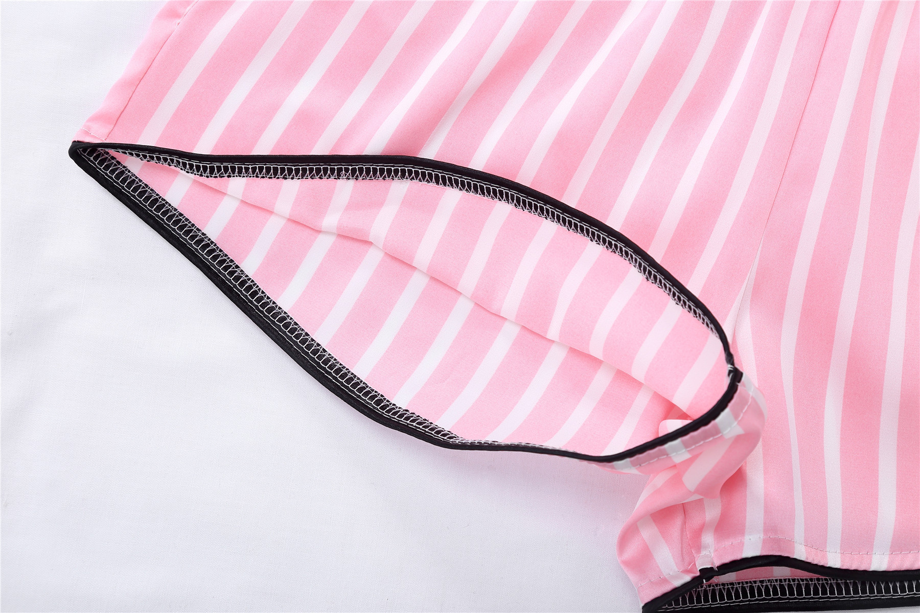 帮手描述图:睡衣女春秋七件套装性感条纹冰丝绸家居服宽松韩版薄